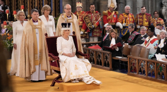 'Tiểu tam bị ghét nhất' Camilla trở thành hoàng hậu nhờ sự kiên nhẫn hỗ trợ chồng và con chồng như thế này
