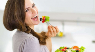Ăn salad để giảm cân nhưng nhiều người bị tăng cân vù vù vì lỗi sai này