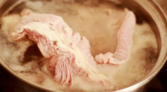 Thịt lợn mới mua hay lấy ra từ tủ đông đừng vội nấu luôn: Thêm bước này thịt thơm ngon đảm bảo sức khỏe