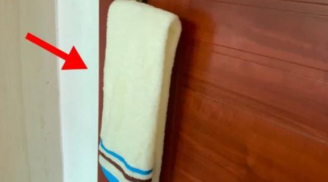 Treo 1 chiếc khăn tắm lên tay nắm cửa trước khi ngủ: Lợi ích bất ngờ nhà ai cũng thích