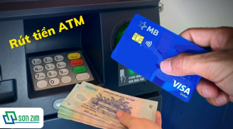 Rút tiền ở cây ATM xong đừng vội đi ngay, kiểm tra 3 điều này để không bị hách thẻ, mất tiền