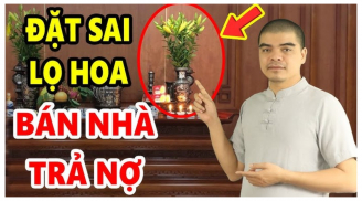 Tranh cãi việc đặt lọ hoa trên bàn thờ bên trái hay bên phải để hút lộc: Tưởng đơn giản mà nhiều nhà sai