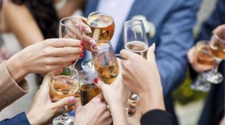 3 kiểu tiệc tùng 'lành ít dữ nhiều', người khôn ngoan luôn tránh xa