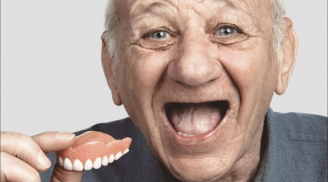 Vì sao về già răng rụng mà lưỡi vẫn còn?