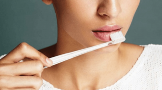 4 cách làm đẹp cực hay với bàn chải đánh răng