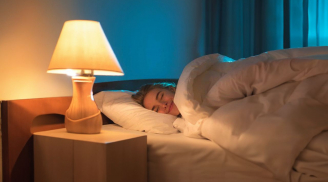 Khi ngủ nên tắt đèn hay để đèn sẽ tốt hơn? Chuyên gia đưa câu trả lời, hóa ra nhiều người làm sai
