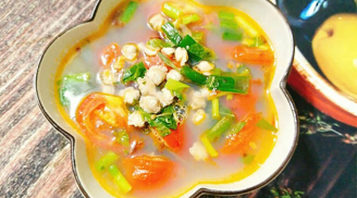 Canh chua nấu hến - chua chua, thanh mát cho ngày hè