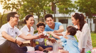 Anh em trong gia đình, dẫu thân thiết đến đâu cũng đừng giúp nhau 3 việc này, có khi mất hết tình cảm