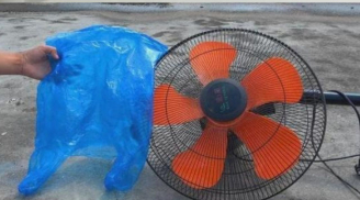 Dùng một chiếc túi nilon là có thể vệ sinh quạt sạch bóng, không cần tháo khung