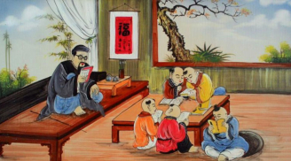 “Cửa trước không đốt đèn, sân sau không sáng sủa” có ý nghĩa gì?