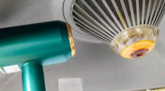 Máy hút mùi dùng lâu bẩn đến mấy, chỉ cần dùng máy sấy tóc là sạch như mới