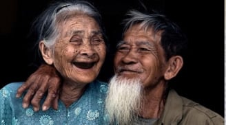 Về già, ai cũng cần chuẩn bị cho mình 5 'quân bài' này mới mong sống bình an đến hết đời