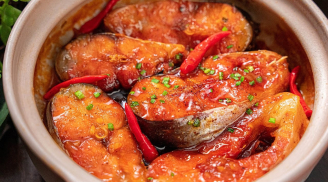 Mẹo kho cá không tanh, cá chắc nịch không vỡ nát lại thơm ngon đậm vị