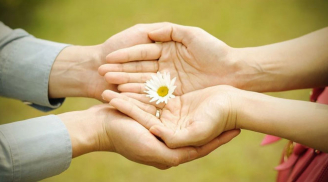 Nhà nào có 4 kiểu người này, đó là nhà nhiều phước và may mắn, con cháu tài giỏi