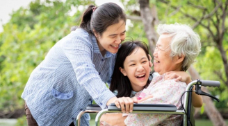 Đến khi già đi, bạn mới nhận ra rằng, trong cuộc đời chỉ có 3 người này là thân thiết nhất