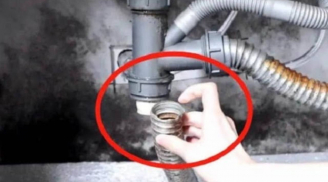 Đường ống tắc cứng đừng vội gọi thợ, làm theo cách này giải quyết dễ dàng