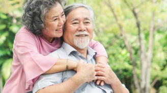 Về già, cha mẹ mẫu mực không ai nói 3 điều này với các con