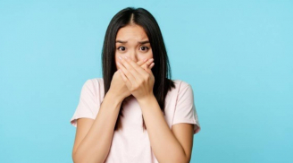 Kẻ ngốc thường nói 4 điều này với bạn bè, cuối cùng nhận kết cục đau lòng