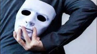 Kẻ tiểu nhân sống hai mặt sẽ có 4 đặc điểm này, bạn hãy tránh thật xa