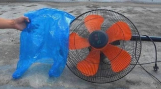Chỉ cần dùng 1 chiếc túi nilon theo cách này, vệ sinh quạt không cần tháo khung, ai cũng làm được