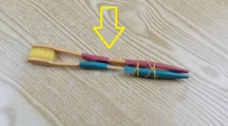 Bàn chải cũ đừng vứt đi, lấy 2 cái buộc vào nhau, giải quyết bao vấn đề khó nhằn trong nhà