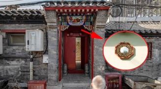 Bát kỵ trước nhà chặn cửa Thần Tài: Cả người và của đều lao đao, bát kỵ ở đây là gì?