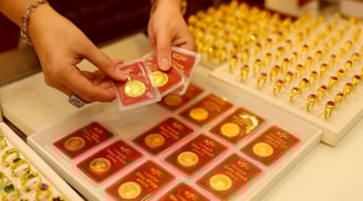 Giá vàng hôm nay 24/5: Tăng vọt gần 3.360 USD/ounce, nhà đầu tư đổ xô tìm nơi trú ẩn