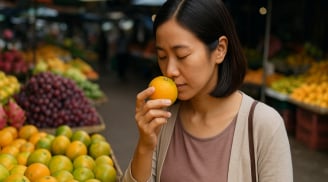 Bí quyết chọn trái cây không ngậm hóa chất ở chợ đầu mối: Dân sành ăn chia sẻ thật lòng