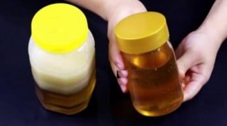 Cách nhận biết mật ong thật giả cực chuẩn chỉ bằng cách lật ngược chai – Phát hiện ngay, không lo mua nhầm!