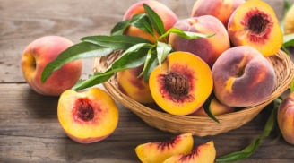 Tuyệt đối không ăn đào cùng 3 loại thực phẩm này kẻo rước họa vào than
