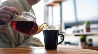Sai lầm tai hại khi uống trà, đừng trách vì sao suy thận sớm tìm đến