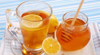 Nước chanh mật ong mang lại nhiều lợi ích cho cho thể nhưng có 6 nhóm người không nên uống