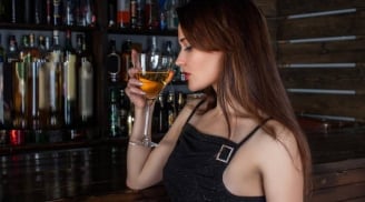 Phụ nữ khi say thường nghĩ đến điều gì nhất? 99% đàn ông không ngờ tới