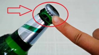 Phát hiện bất ngờ về nắp chai bia, chỉ cần nhắm đúng điểm nhỏ này là mở nắp cực dễ