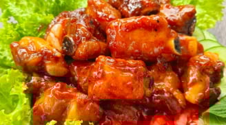 Thả loại nước này vào làm sườn xào chua ngọt: Món ăn mềm tan đậm vị không bị khô dai