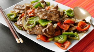 Bí quyết làm món bò sốt tiêu đen thơm ngon, đậm đà ngay tại nhà