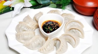 Cách làm món Sủi cảo nhân tôm thịt, thơm ngon khó cưỡng