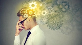 Nghiên cứu não bộ tiết lộ: Vì sao người thông minh thường ít bạn, không thích giao du?