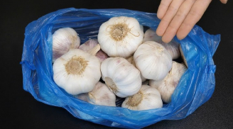Mẹo bảo quản tỏi không cần tủ lạnh, cả năm không mọc mầm, mốc hỏng