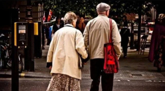 Đến ngưỡng 50, ai giữ được 3 quân bài này chắc chắn sung túc, an nhàn đến cuối đời