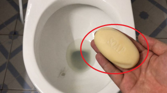 Thả cục xà phòng trong bồn cầu, nhận ngay 5 cái lợi lớn