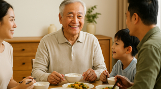 Đàn ông sau 60 tuổi làm được 4 việc này: Thể chất như “vàng ròng”, sống thọ tới 100 không khó