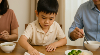 5 dấu hiệu trên bàn ăn cho thấy con bạn lớn lên sẽ thành công, giàu có vượt trội