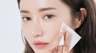 Lưu ngay một vài tips nhỏ giúp bạn dặm lại lớp trang điểm tự nhiên