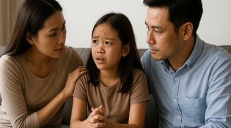 4 câu con hay nói khiến cha mẹ giật mình: Tưởng bình thường, hóa ra lời cầu cứu trong tuyệt vọng