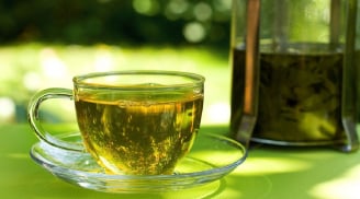 Loại nước rẻ bèo giúp cơ thơ thơm tho lại giúp chống viêm, chống nắng