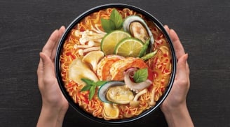 Ăn mỳ tôm có bị tăng cân không?