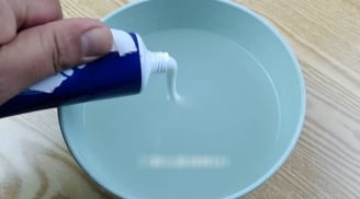 Lợi ích bất ngờ của việc hòa kem đánh răng với nước vo gạo