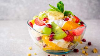 3 lưu ý khi cho người cao tuổi ăn trái cây tốt cho gan thận