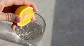 Không phải buổi sáng, đây là thời điểm uống nước chanh giảm cân nhanh, không hại dạ dày